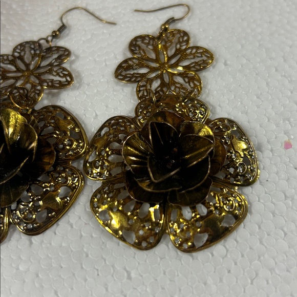 Vintage Bronze Filigree Floral Statement Earrings - Romantic Boho Chic - Picture 2 of 4